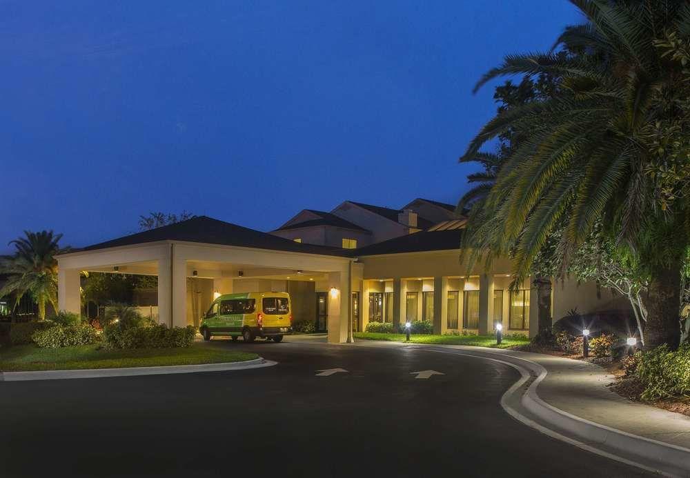 Hotel Courtyard By Marriott Orlando Airport Exterior foto