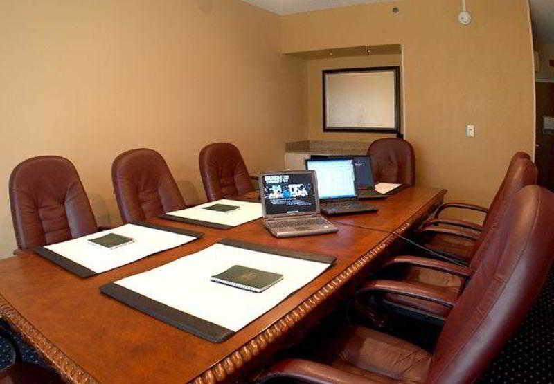 Hotel Courtyard By Marriott Orlando Airport Facilidades foto