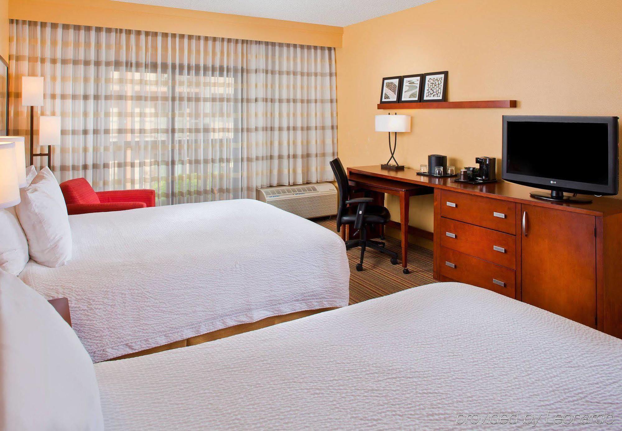 Hotel Courtyard By Marriott Orlando Airport Exterior foto