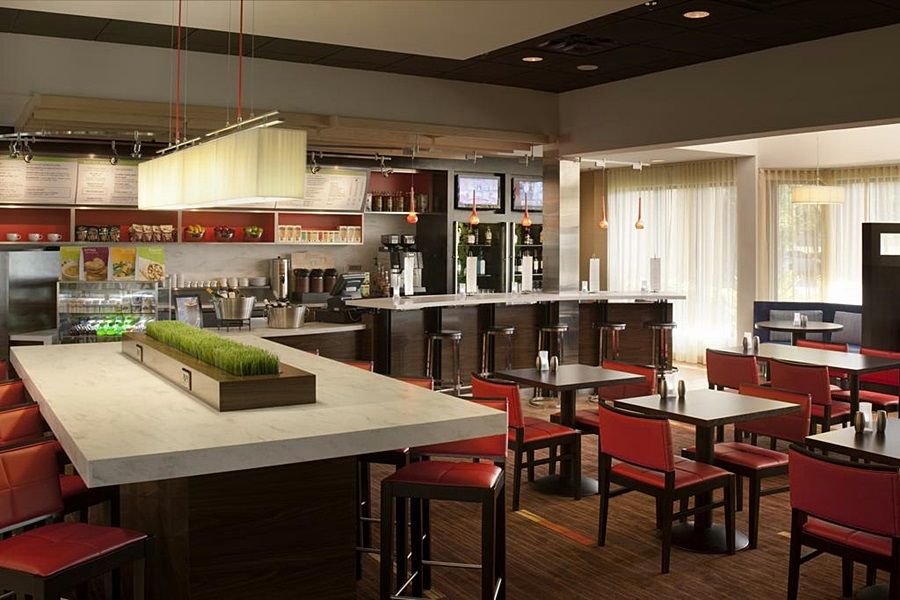 Hotel Courtyard By Marriott Orlando Airport Exterior foto